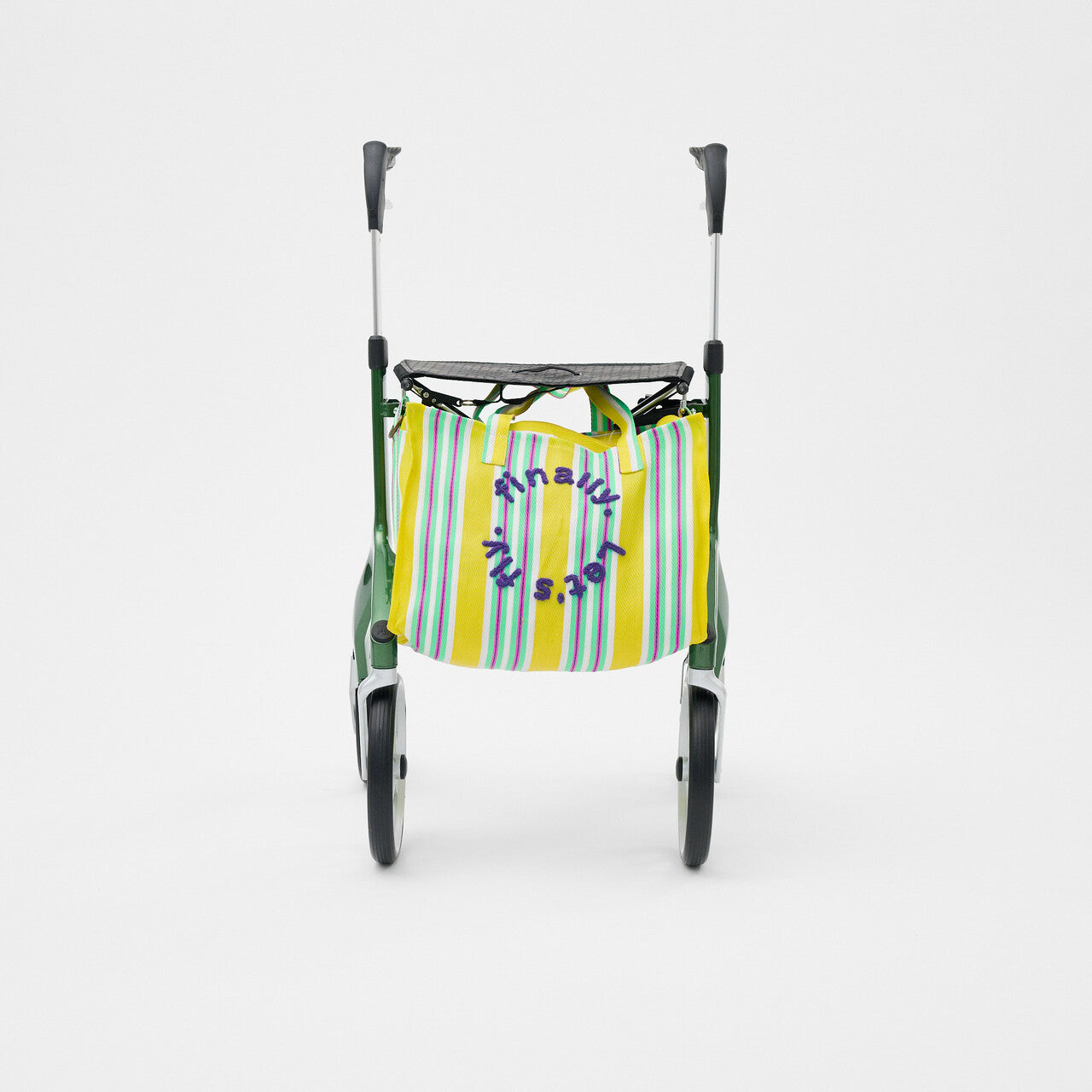 Markttasche mit Stickerei