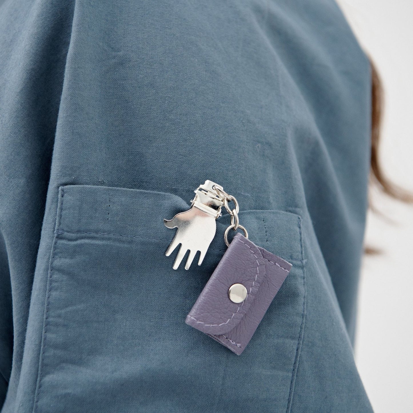 hand brooch